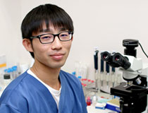 臨床検査技師　中野 和馬